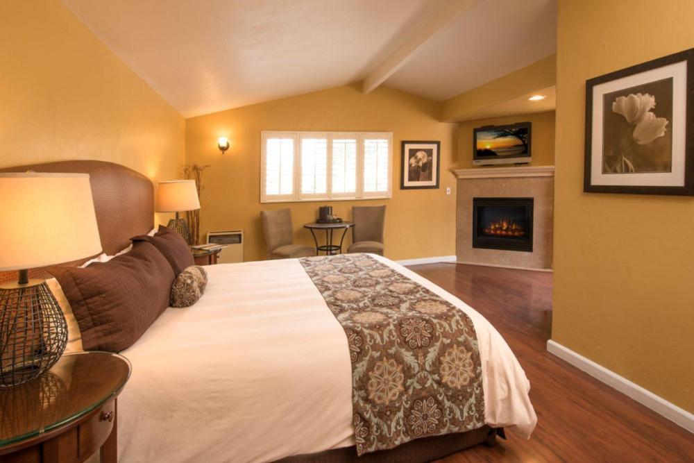 Sunset Inn Pacific Grove Exterior foto